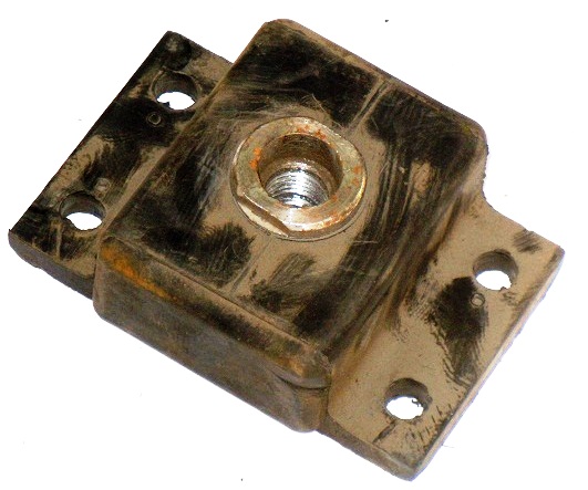 Амортизатор КПП АКСС-220М К-700 700.00.17.170