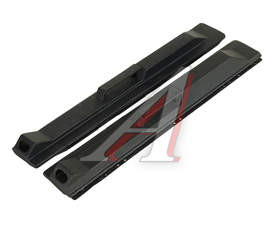 Панель МАЗ двери с ручкой комплект (ОЗАА)